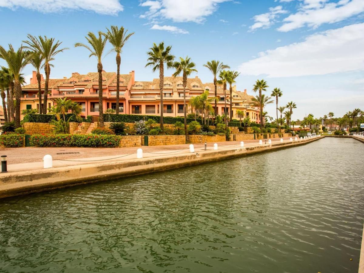 Belvilla By Oyo Apartment In San Roque Cadiz Sotogrande Kültér fotó